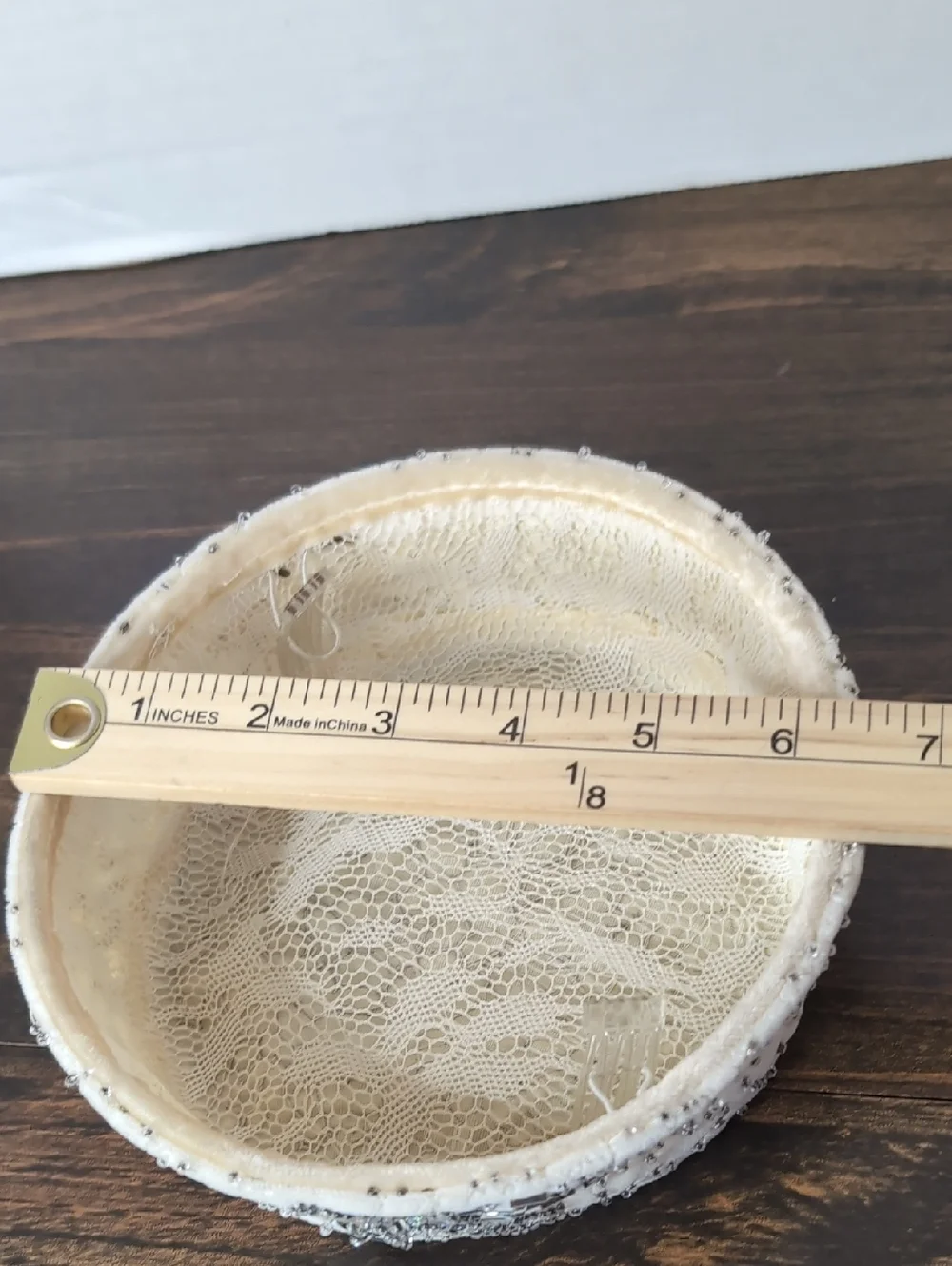 Vintage 50-60s Womens Small Pillbox Hat Mid Century Ivory beaded flowers - Picture 8 of 8